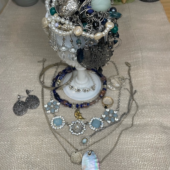 The “Blue Moon” Themed Mystery Jewelry Jar - Picture 5 of 5